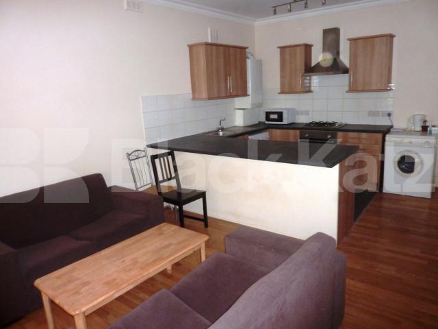 			1 MIN TO TUBE , 5 MINS TO HYDE PARK!, 2 Bedroom, 1 bath, 1 reception Flat			 Cabell Street, MARYLEBONE